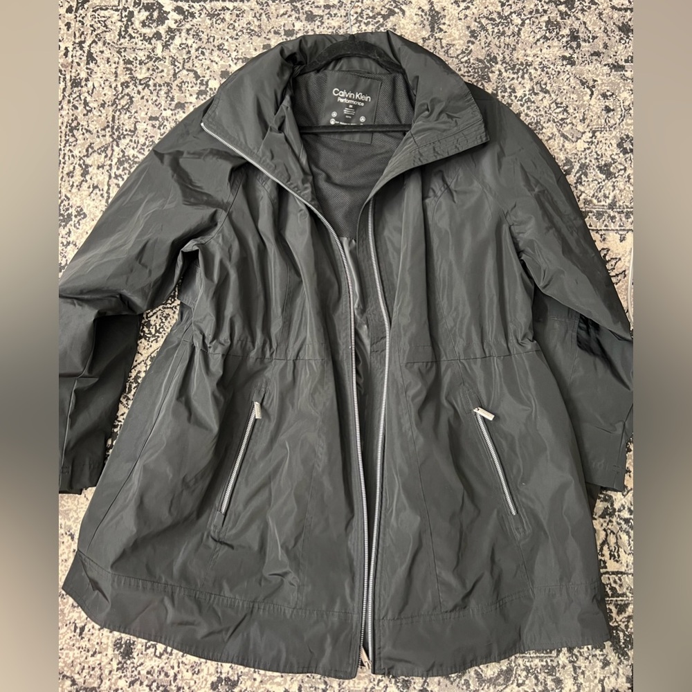 Calvin Klein Women’s 2X Raincoat